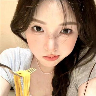 饥饿的狮子